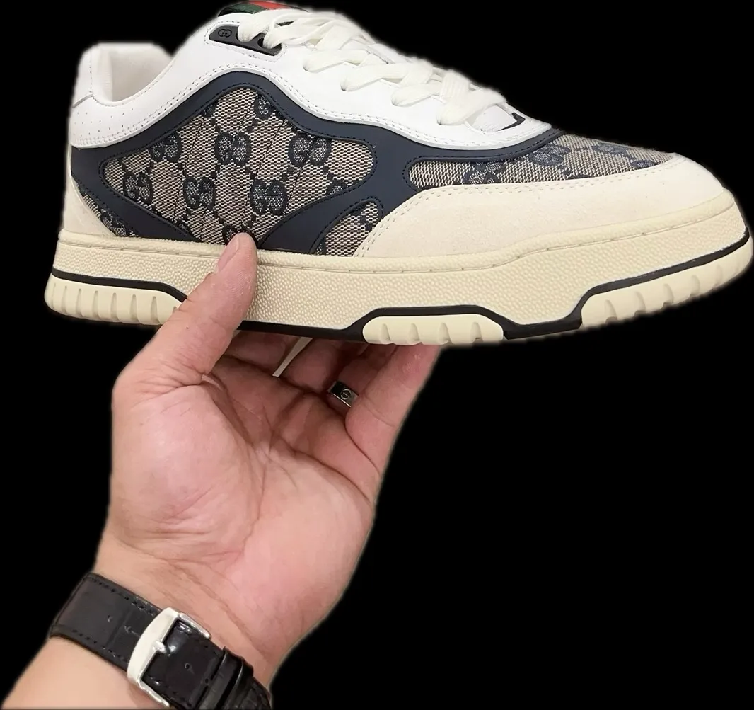 Men's Men's Shoes 💰440 [New Style] 🎍🎍Gucci - New Men's Shoes GUCCI [Lightning] The latest shoes are shipped. Original quality, fashionable, made of special materials, sheepskin lining, brand new packaging. The foot feels super comfortable and the workmanship is impeccable. Size: Male 38-44 (45 can be customized